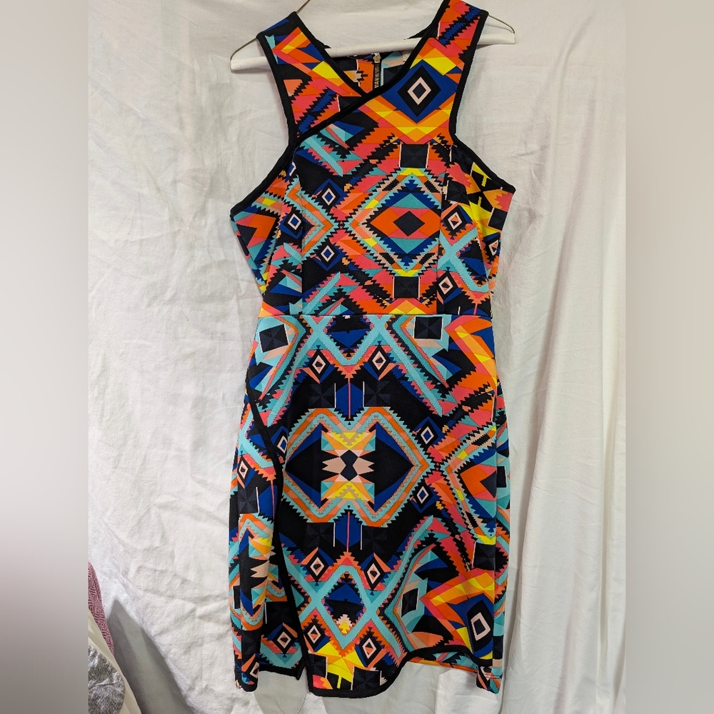 ⭐️ Gianni Bini ladies colorful print neoprene mini dress size large new, no tags